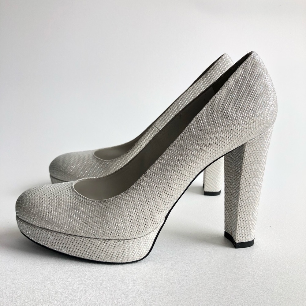 STUART WEITZMAN Silver Bling Studded Pumps Heels - Picture 4 of 8